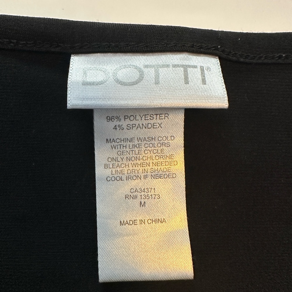 Black bathing suit cover up - Picture 5 of 5